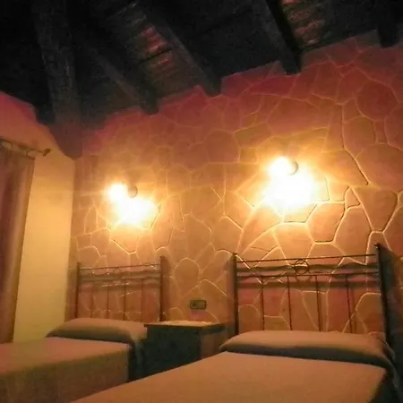 La Cueva Del Lince * Zarza De Granadilla